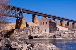 Professional quality landscape photograph of the old abandoned power house at the dam in American Falls, Power, Idaho by Cramer Imaging