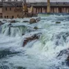 Cramer Imaging's fine art landscape photo of the American Falls reservoir spillway and Snake River full of water